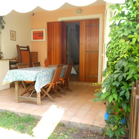 Caprera Апартаменты