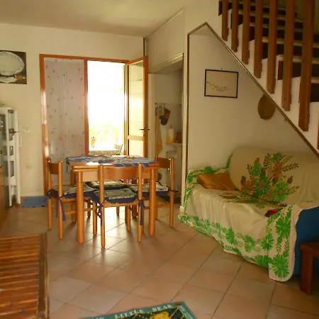 Caprera Apartment